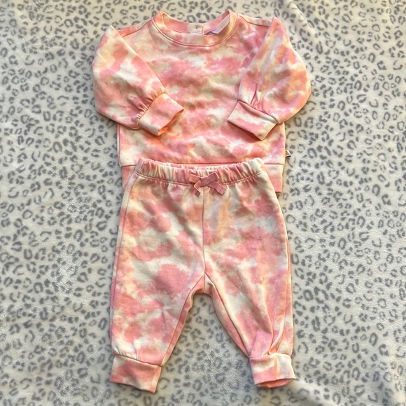 BabyGap light weight sweat suit new without tags bundle2 save size 3-6m - Picture 1 of 6